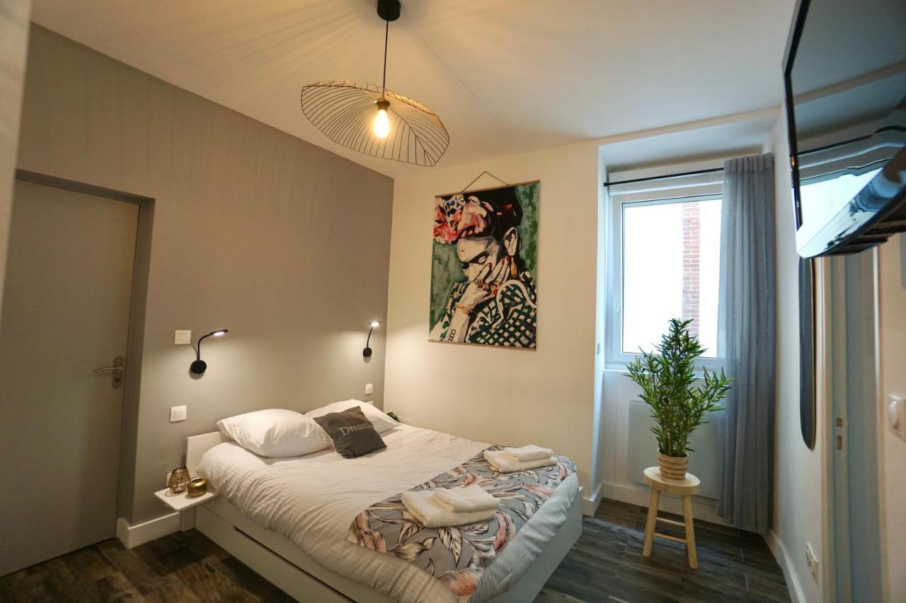 Appartamento Le 12 * Hyper centre* Lorient Esterno foto